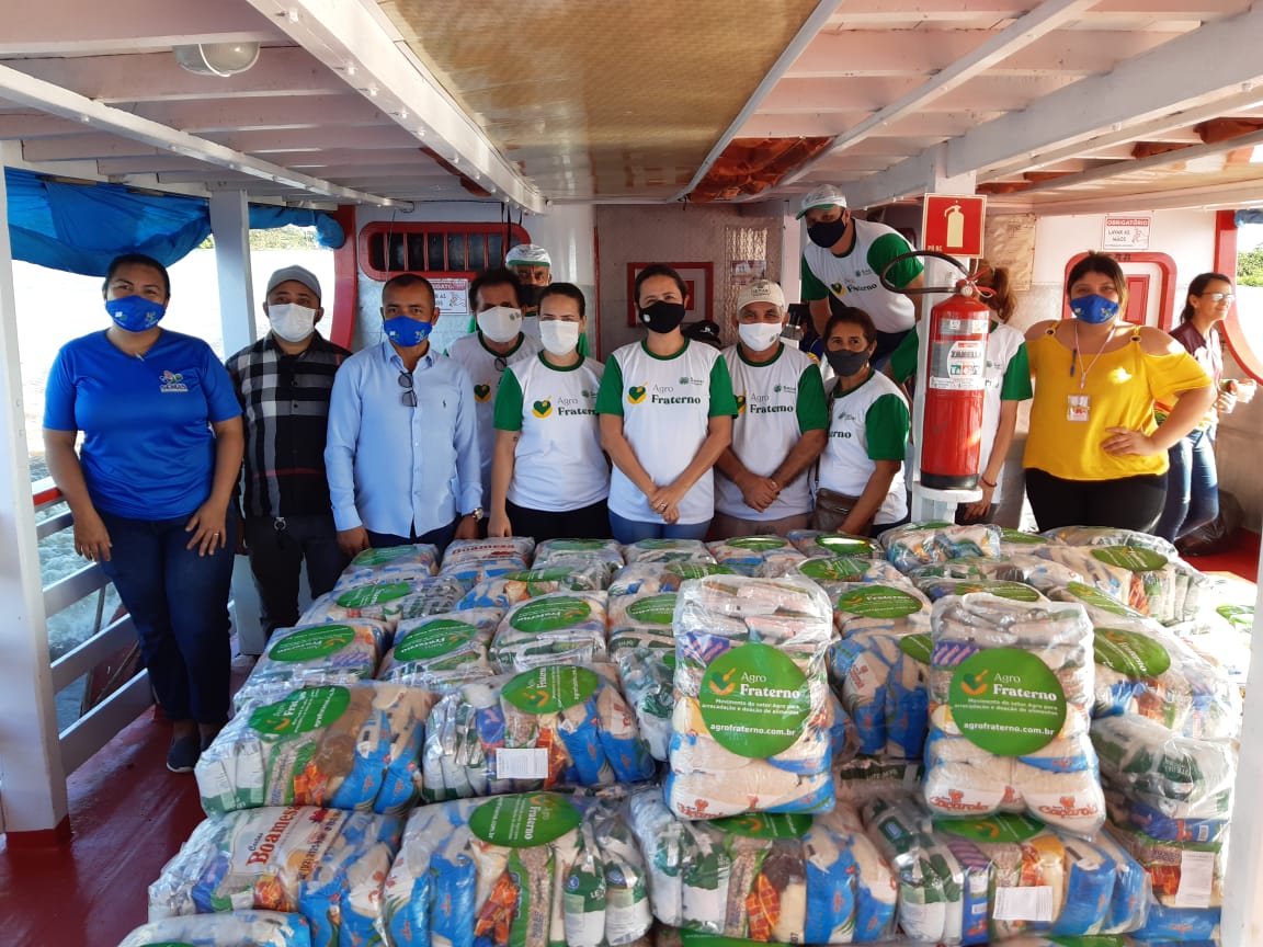 Agro Fraterno chega a Manacapuru e entrega cestas de alimentos em comunidades ribeirinhas